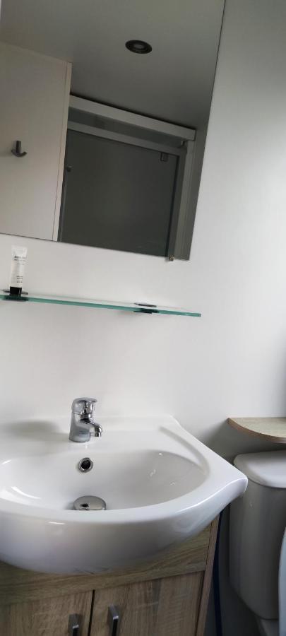 Assist' Mobil Home 397 - Mobil Home 3 Chambres 2 Salles De Bain , Au Calme Onzain Eksteriør bilde